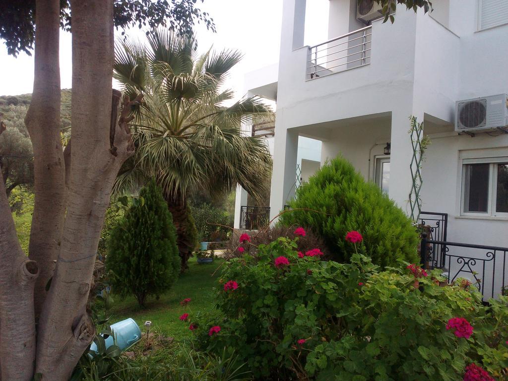 Korfes Apartments Kamilári Exterior foto